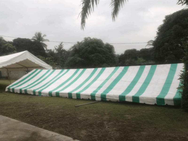 Tentes simples de cérémonies