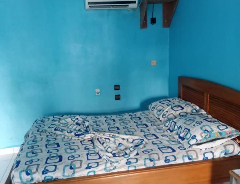 Chambre Meublée (Bikélé)