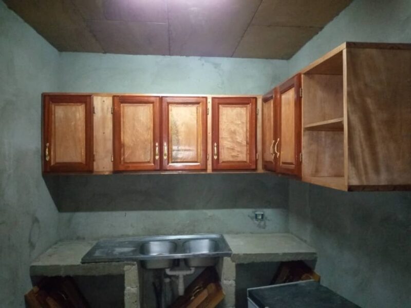 Services de menuisier et meubles