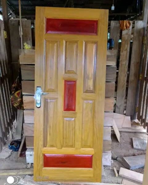 Services de menuisier et meubles